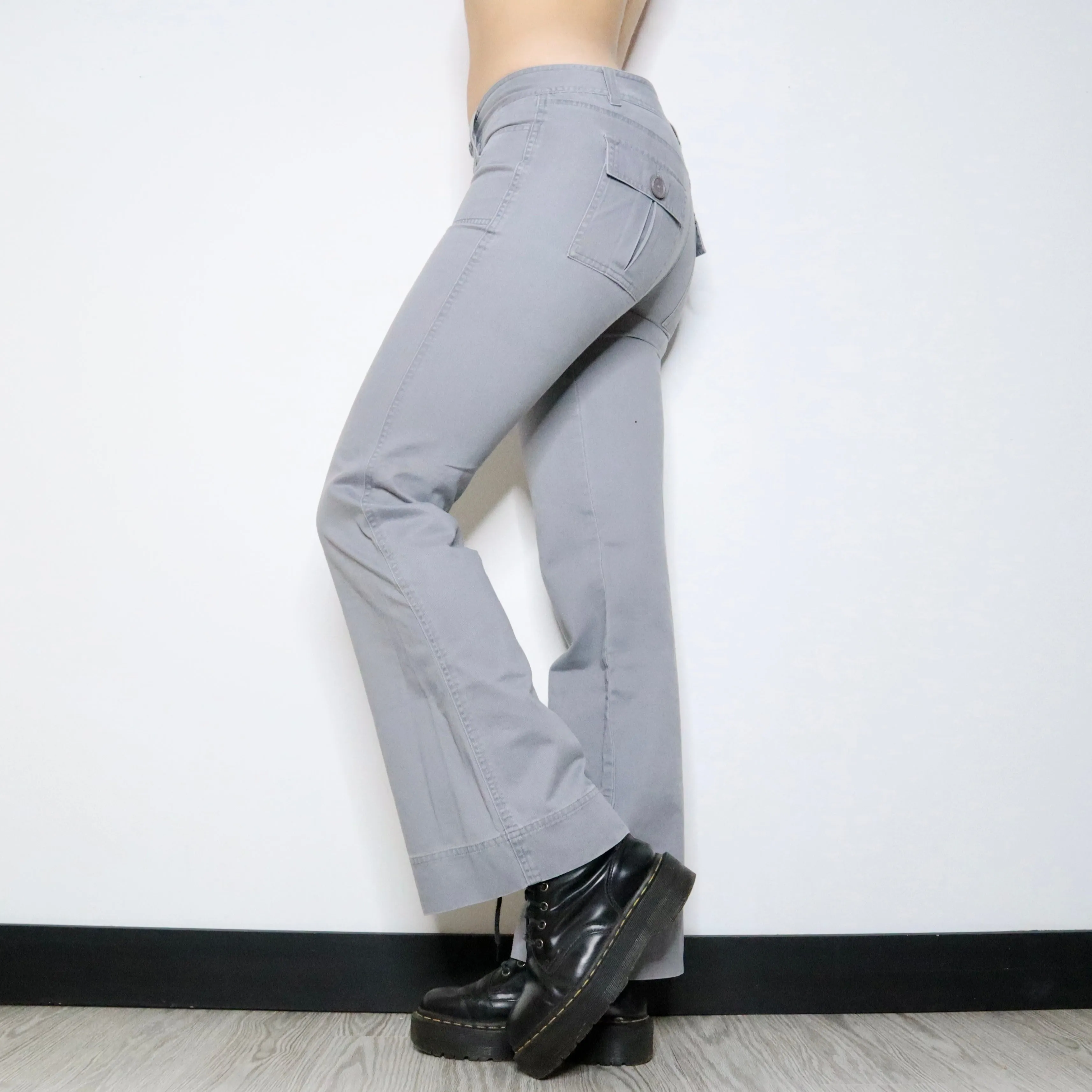 Y2K Light Gray Low Rise Cargo Pants (S)